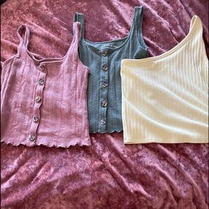 Set of 3 cropped summer shirts